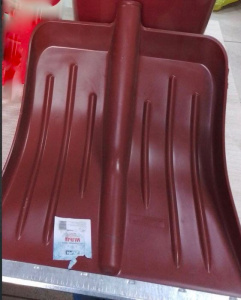 Лопата МАЛЫШ 360*420 цв. пластик черенок+ручка d32 купить